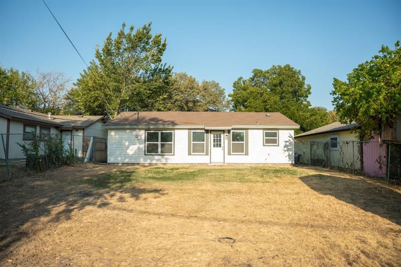 4741 Mccart Avenue, Fort Worth TX 76115 - Photo 38