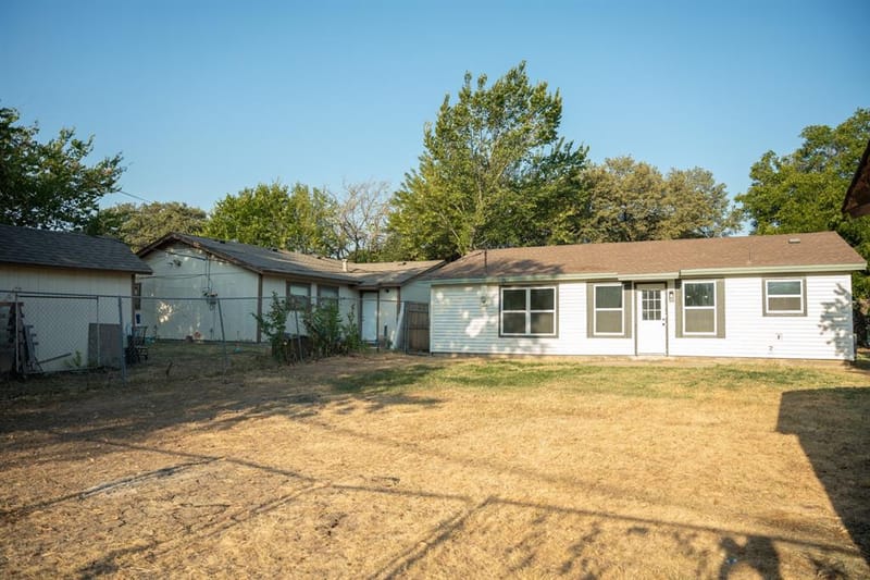 4741 Mccart Avenue, Fort Worth TX 76115 - Photo 37