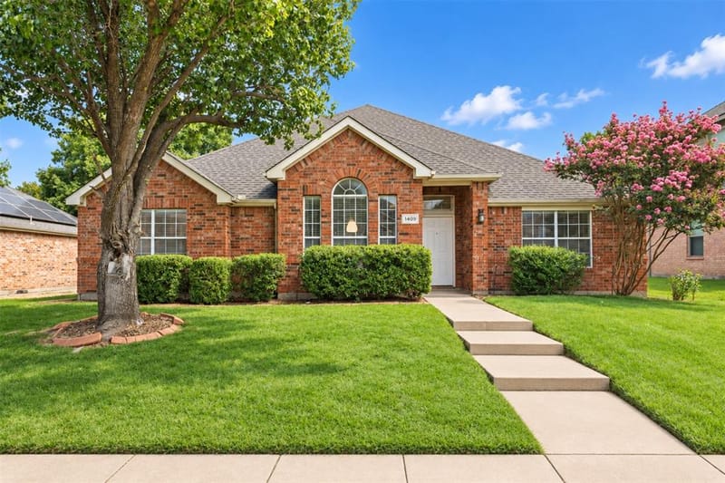 1409 Autumnmist Drive, Allen TX 75002 - Photo 6