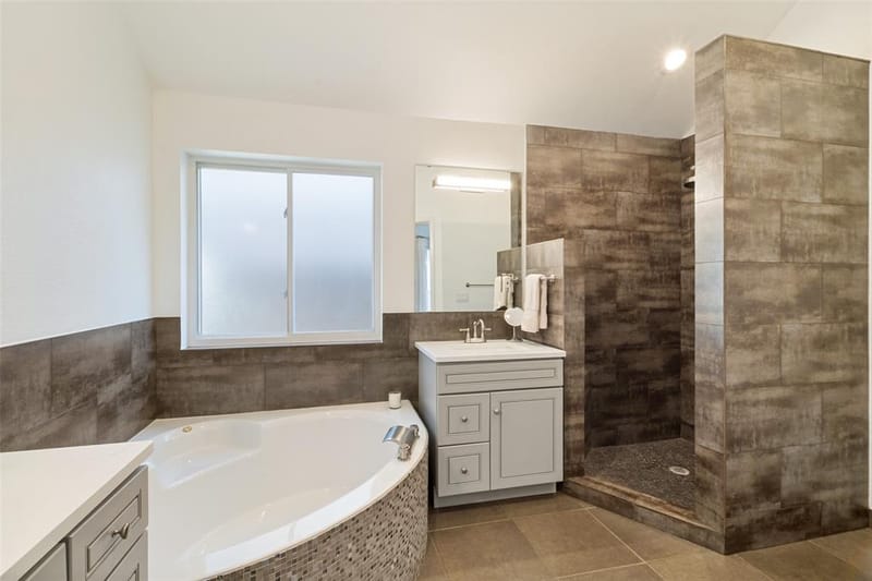 18637 Tall Oak Drive, Dallas TX 75287 - Photo 19