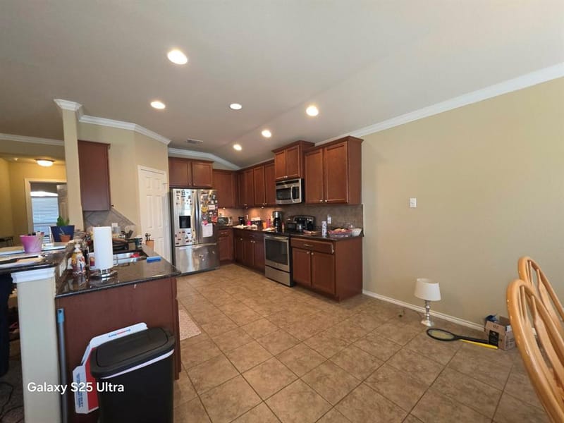 9805 Shallow Creek Drive, Waco TX 76708 - Photo 6