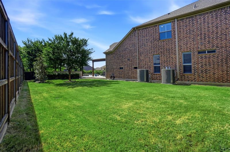 1913 Yosemite Lane, Keller TX 76248 - Photo 8