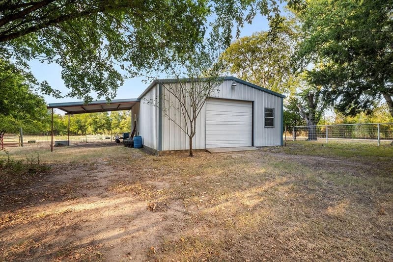 303 Pump House Road, Ennis TX 75119 - Photo 32
