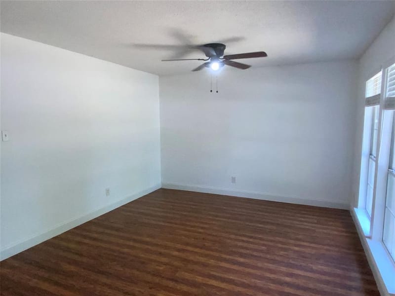 8028 Texridge Drive, Dallas TX 75232 - Photo 18
