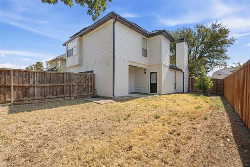 554 Continental Drive, Lewisville TX 75067 - Photo 17