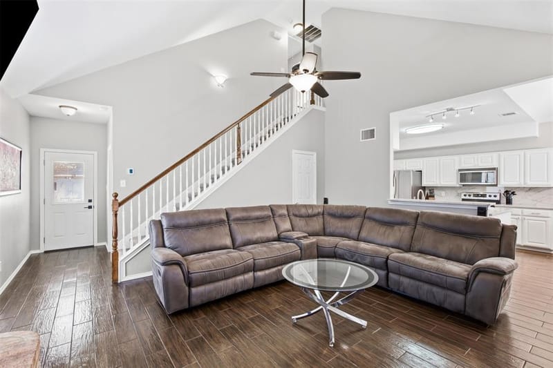 554 Continental Drive, Lewisville TX 75067 - Photo 4