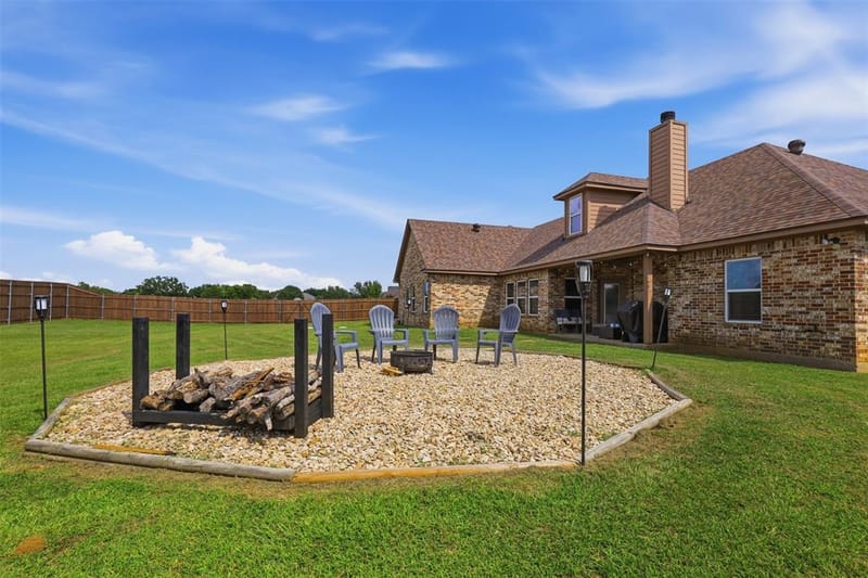 2425 Pecan Springs Road, Cleburne TX 76031 - Photo 32