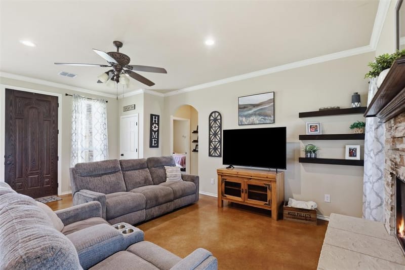 2425 Pecan Springs Road, Cleburne TX 76031 - Photo 10