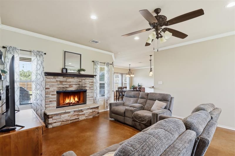 2425 Pecan Springs Road, Cleburne TX 76031 - Photo 11