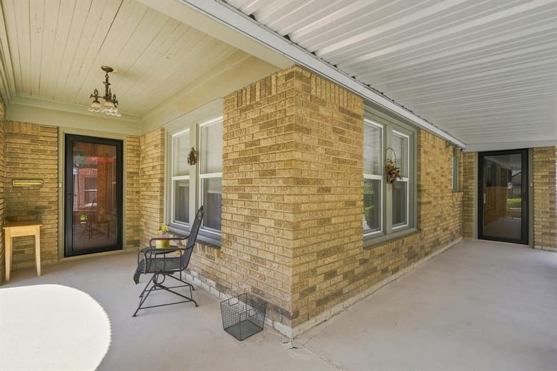 2215 Primrose Avenue, Fort Worth TX 76111 - Photo 3