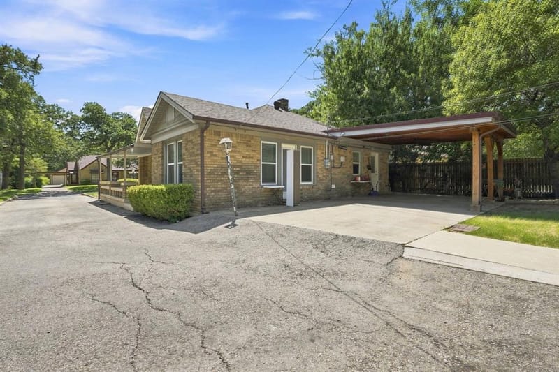 2215 Primrose Avenue, Fort Worth TX 76111 - Photo 25