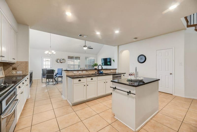 13714 Fall Harvest Drive, Frisco TX 75033 - Photo 12