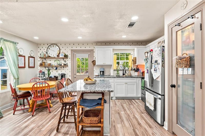 149 Gordon Drive, Azle TX 76020 - Photo 6