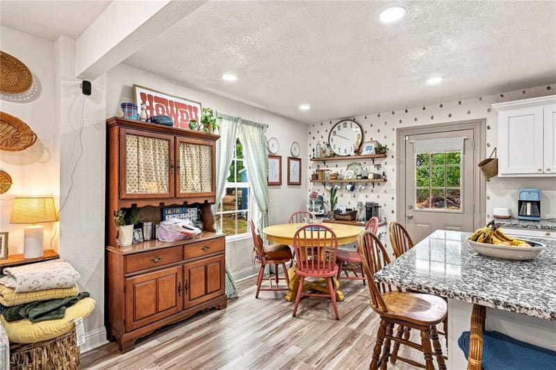 149 Gordon Drive, Azle TX 76020 - Photo 10