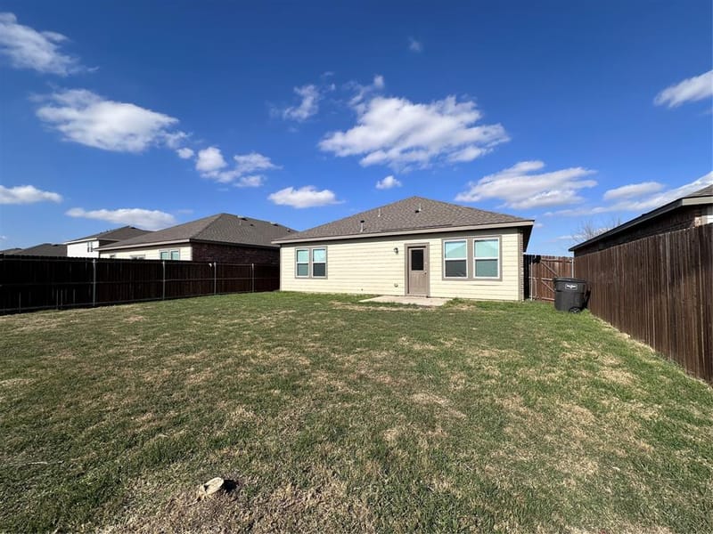 1617 Braeburn Lane, Fort Worth TX 76052 - Photo 13