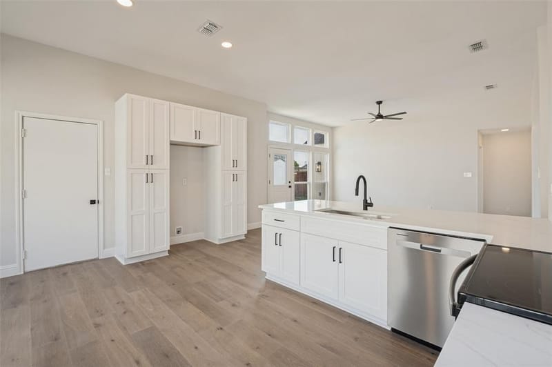 5849 Baker Drive, The Colony TX 75056 - Photo 10