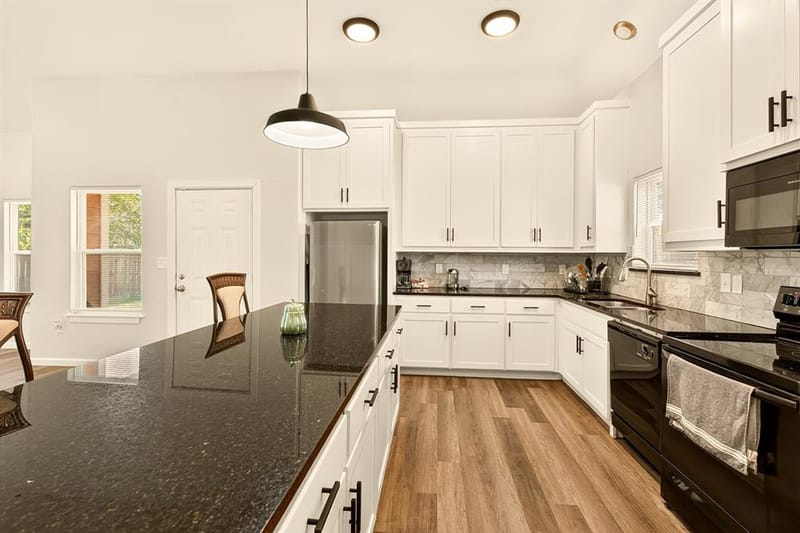 807 Dr Martin Luther King Jr Boulevard, Waxahachie TX 75165 - Photo 15