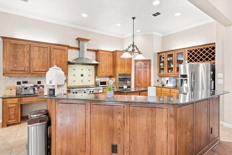 6769 Canal Court, Grand Prairie TX 75054 - Photo 12