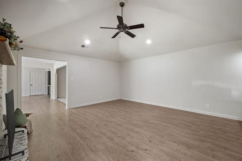 3111 Bonham Street, Greenville TX 75402 - Photo 7