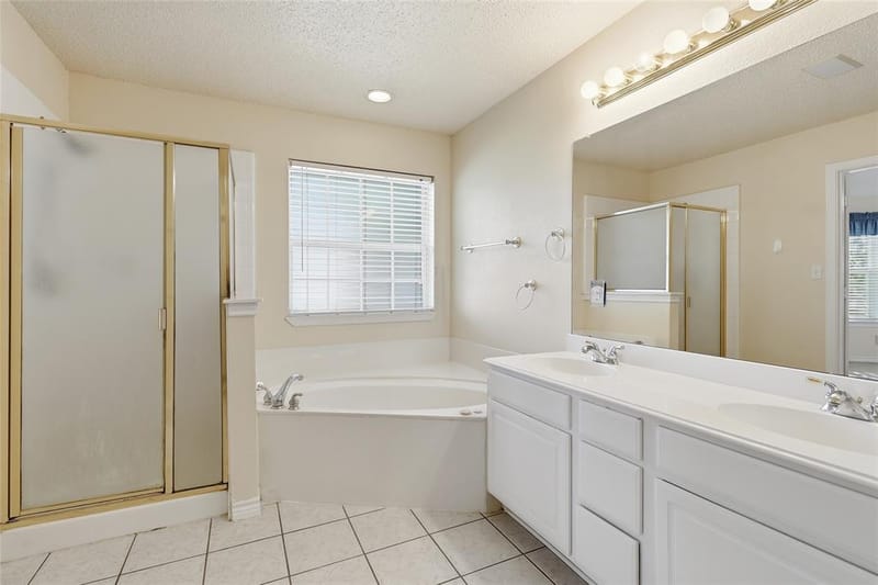 5654 Southfork Drive W, Royse City TX 75189 - Photo 24