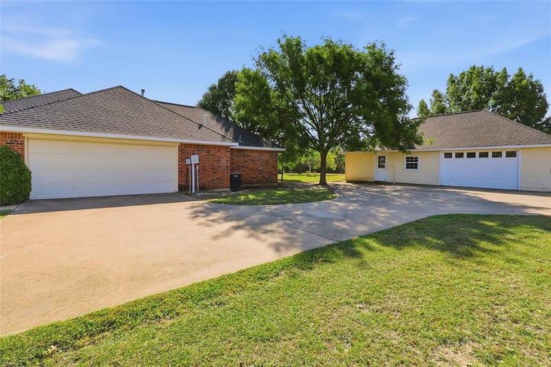 5654 Southfork Drive W, Royse City TX 75189 - Photo 33
