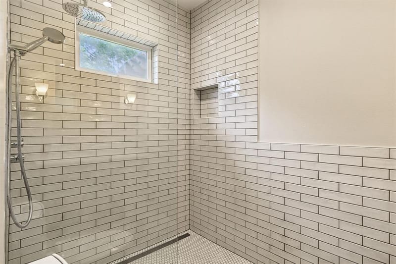1011 Woodlawn Avenue, Dallas TX 75208 - Photo 20