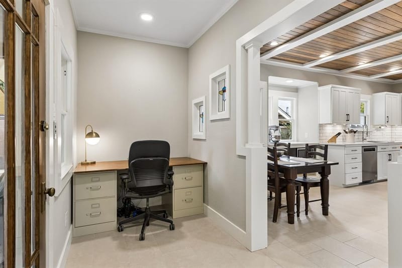 1011 Woodlawn Avenue, Dallas TX 75208 - Photo 14