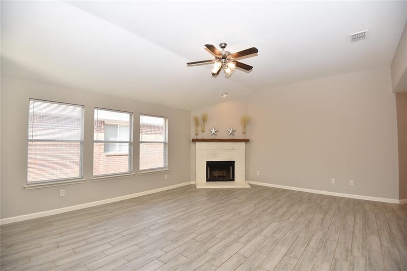 9417 Pastime Court, Fort Worth TX 76244 - Photo 5