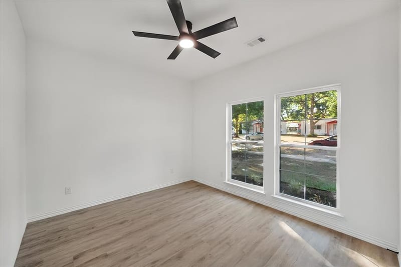 1100 E Collin Street, Corsicana TX 75110 - Photo 17