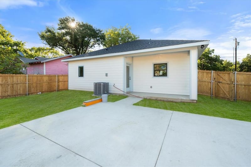 1100 E Collin Street, Corsicana TX 75110 - Photo 21