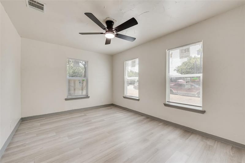 5304 Notre Dame Avenue, River Oaks TX 76114 - Photo 15