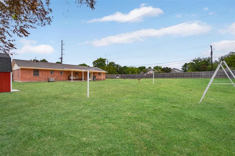 1010 Maple Street, Farmersville TX 75442 - Photo 24