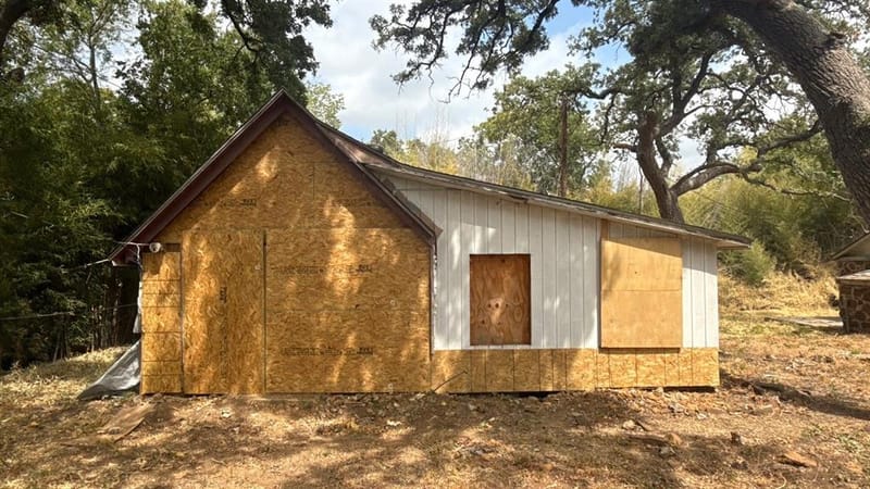 203 E 9th Street, Shady Shores TX 76208