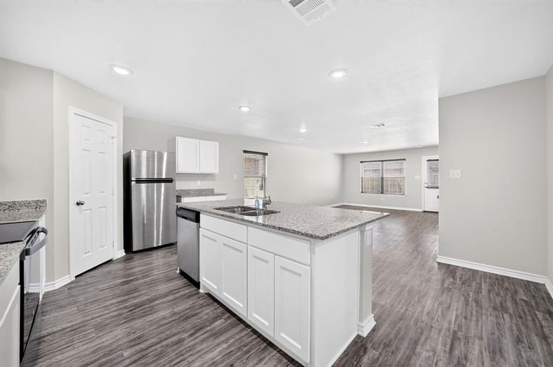 18251 County Road 4001, Mabank TX 75147 - Photo 6
