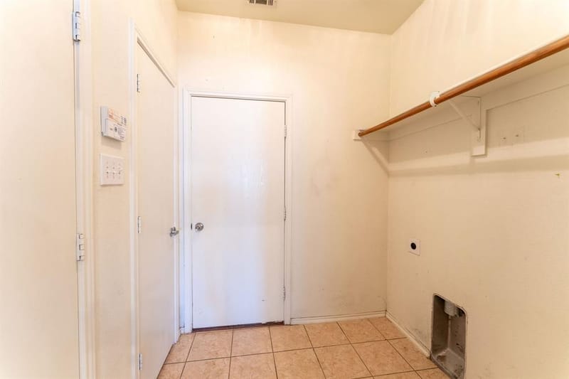857 Rio Bravo Drive, Fort Worth TX 76052 - Photo 17