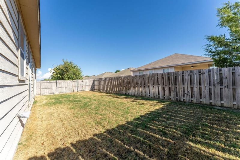 857 Rio Bravo Drive, Fort Worth TX 76052 - Photo 29