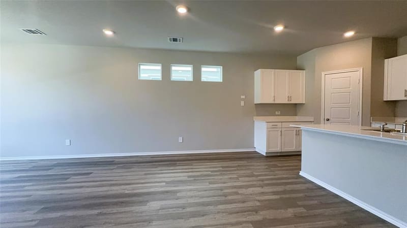2948 MAPLE ORCHARD Lane, Fort Worth TX 76140 - Photo 5