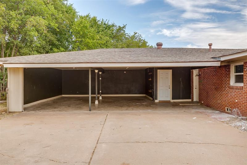 1208 Warden Street, Benbrook TX 76126 - Photo 15