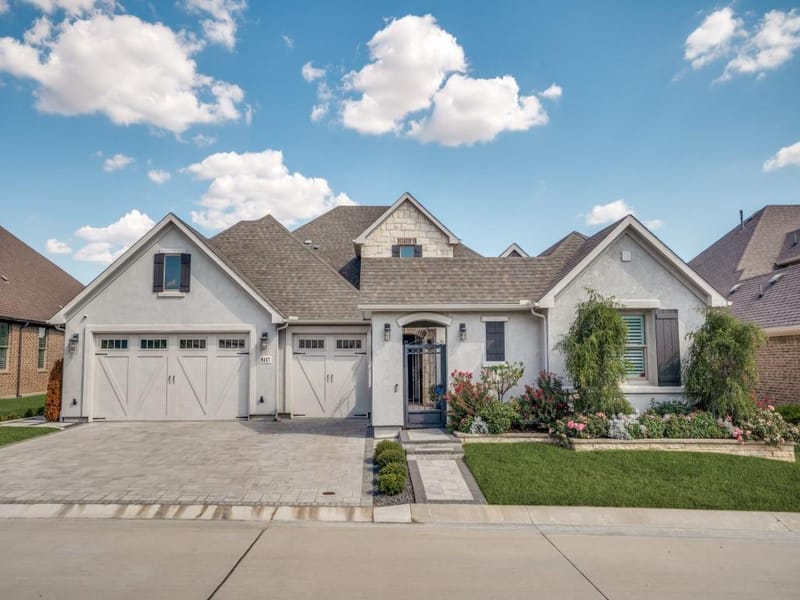 8117 Cocobolo Drive, Denton TX 76207 - Photo 2