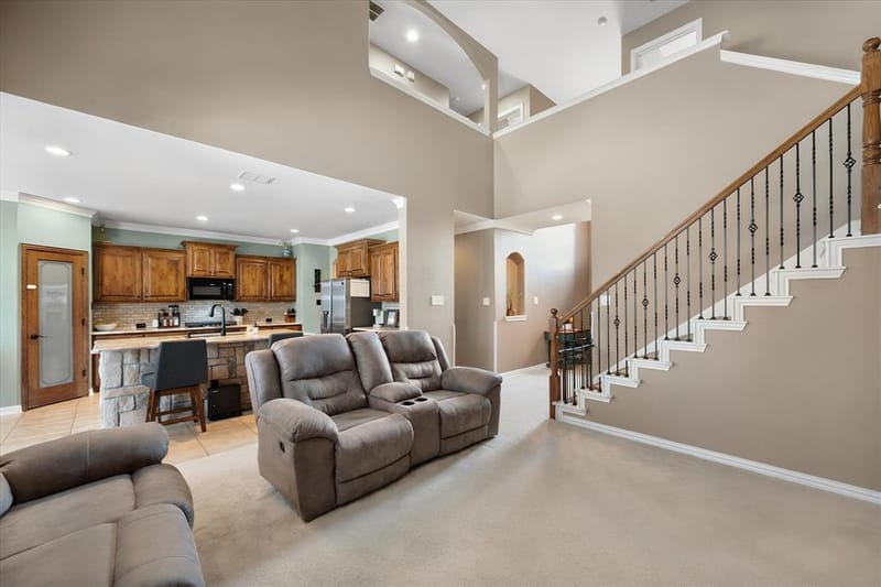 13801 Hunter Jake Drive, Fort Worth TX 76052 - Photo 8