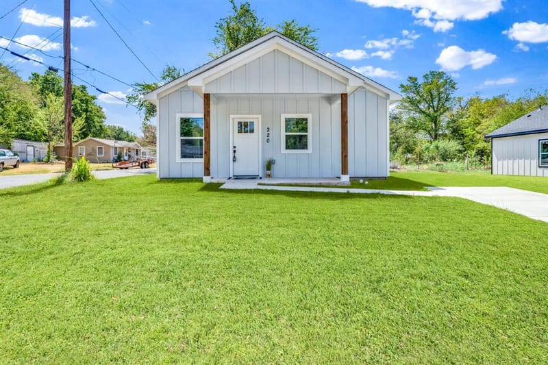 220 Calvert Street, Sulphur Springs TX 75482 - Photo 23