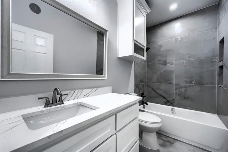525 NW 17th Street, Grand Prairie TX 75050 - Photo 13