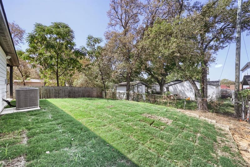525 NW 17th Street, Grand Prairie TX 75050 - Photo 17