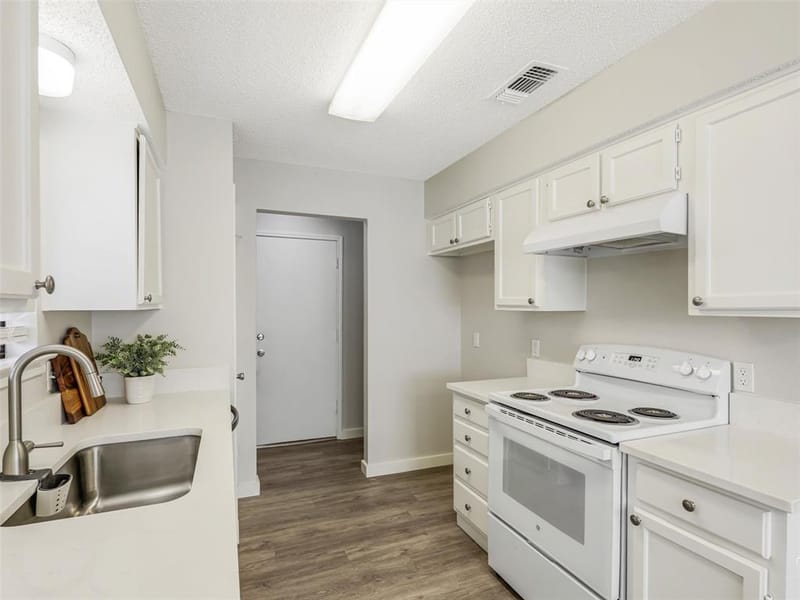 408 Anice Lane, Euless TX 76039 - Photo 10