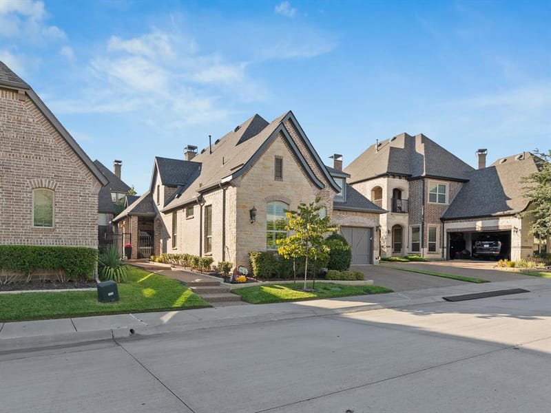 828 Royal Minister Boulevard, Lewisville TX 75056 - Photo 36
