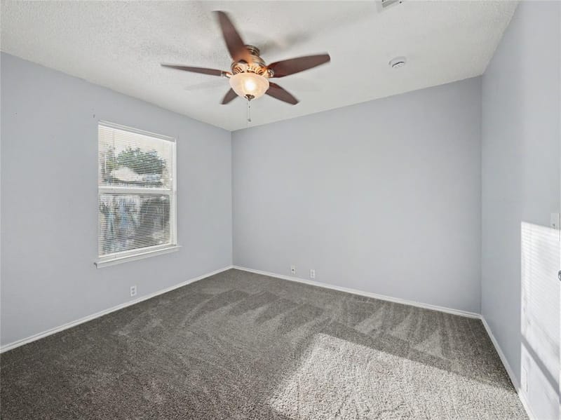 8513 Horse Whisper Lane, Fort Worth TX 76131 - Photo 16