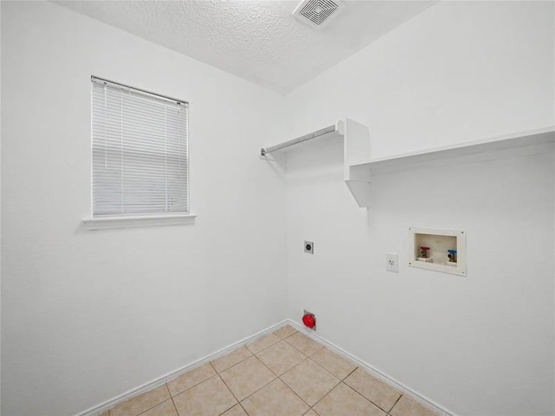 8513 Horse Whisper Lane, Fort Worth TX 76131 - Photo 11