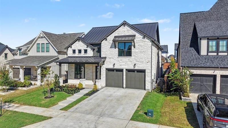 3874 Lacefield Drive, Frisco TX 75033 - Photo 3
