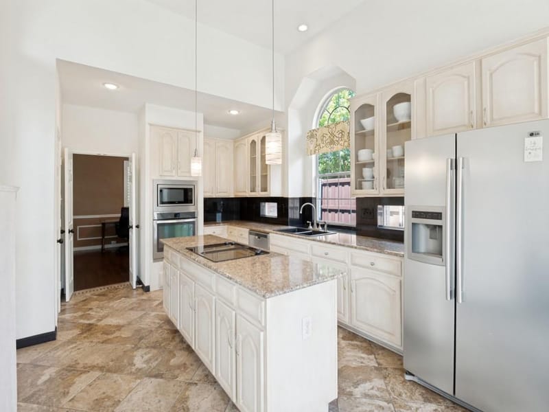 2700 Meadow Hills Lane, Plano TX 75093 - Photo 10