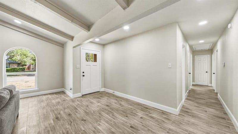 122 Meadowbrook Drive, DeSoto TX 75115 - Photo 6